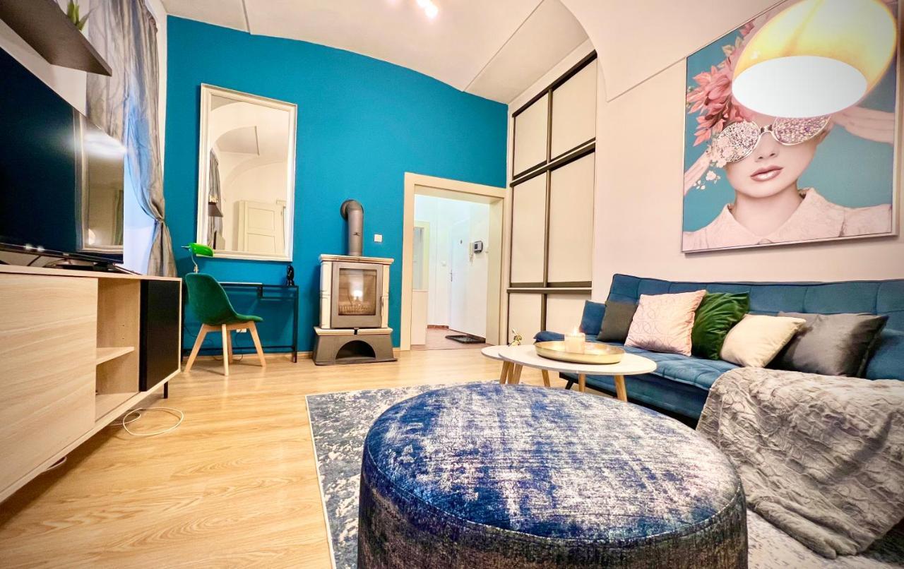 Elegant Apartment In Kosice Luaran gambar
